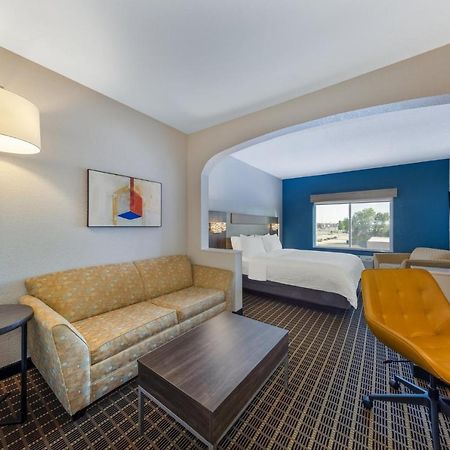 Holiday Inn Express & Suites Pittsburg By Ihg Εξωτερικό φωτογραφία