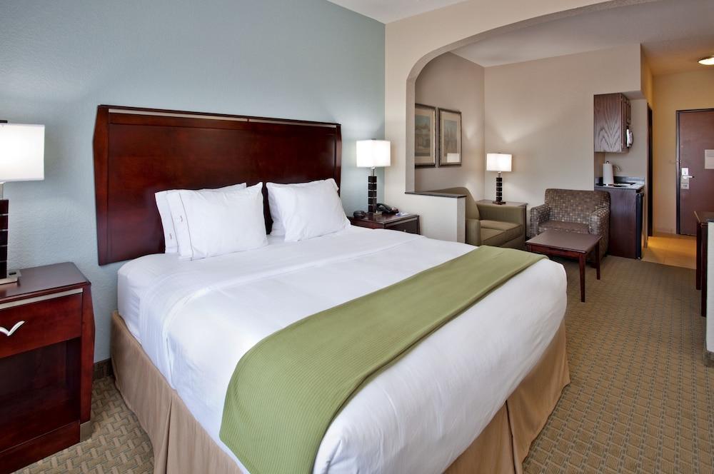 Holiday Inn Express & Suites Pittsburg By Ihg Εξωτερικό φωτογραφία