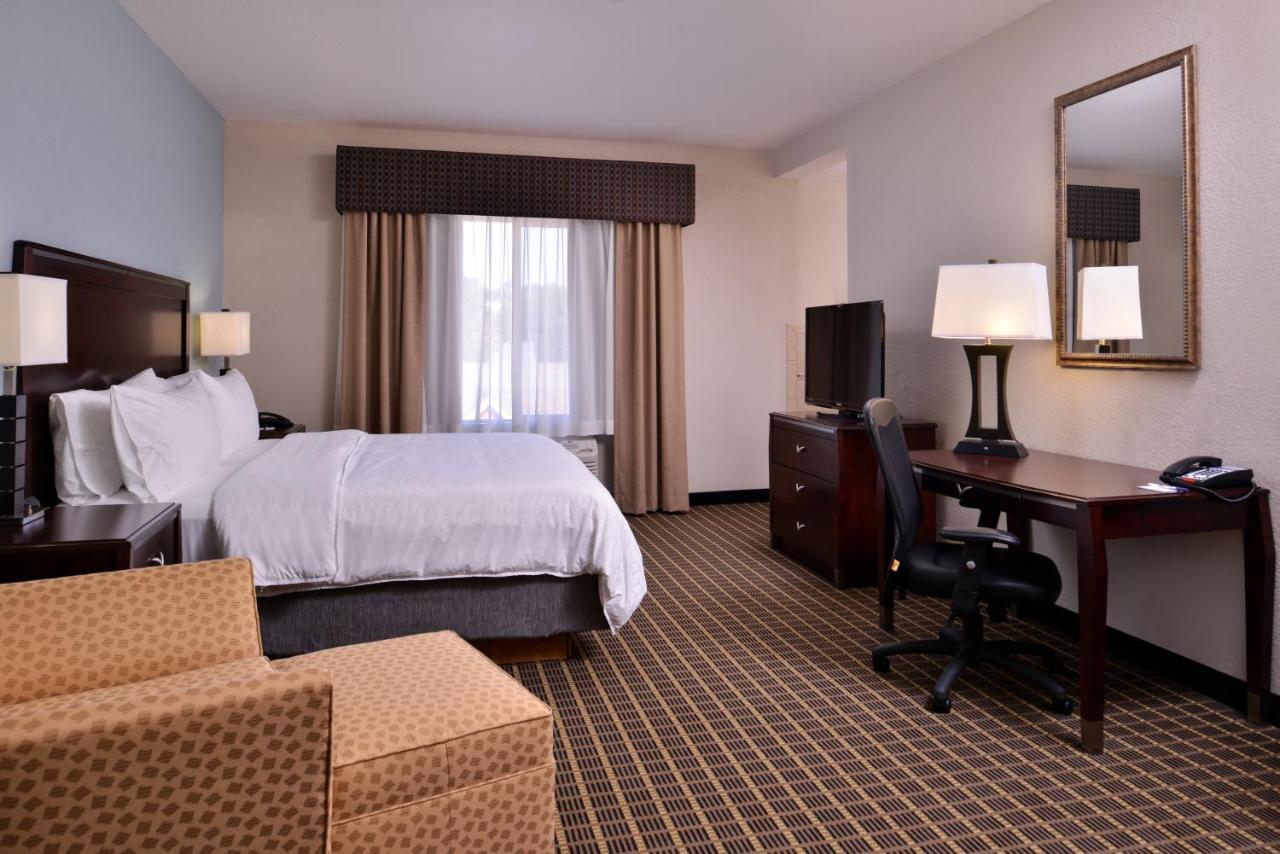 Holiday Inn Express & Suites Pittsburg By Ihg Εξωτερικό φωτογραφία