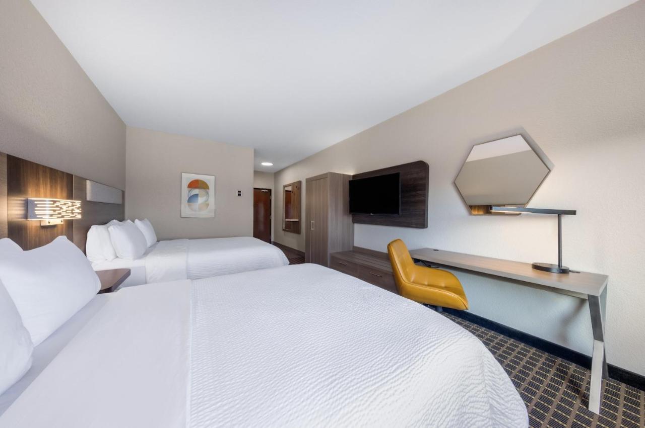 Holiday Inn Express & Suites Pittsburg By Ihg Εξωτερικό φωτογραφία