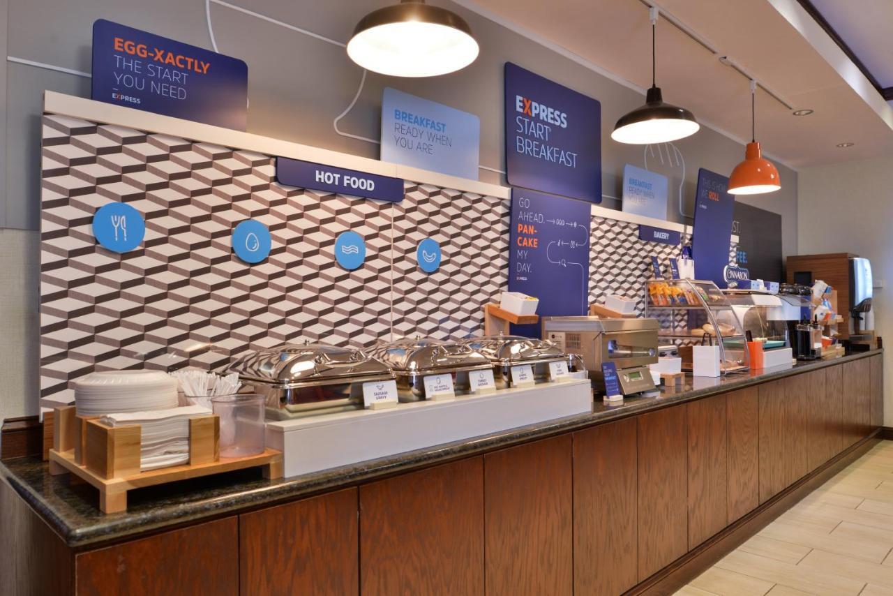 Holiday Inn Express & Suites Pittsburg By Ihg Εξωτερικό φωτογραφία