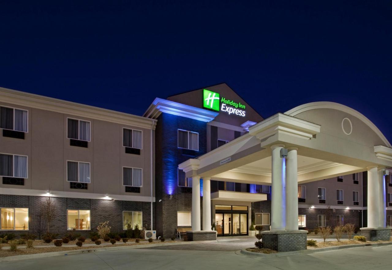 Holiday Inn Express & Suites Pittsburg By Ihg Εξωτερικό φωτογραφία